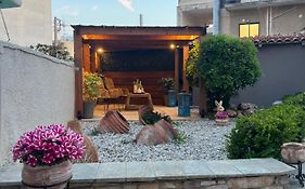 Garden Square Inn
